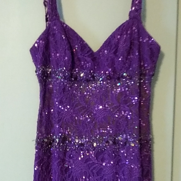 Prom dres - Picture 2 of 3